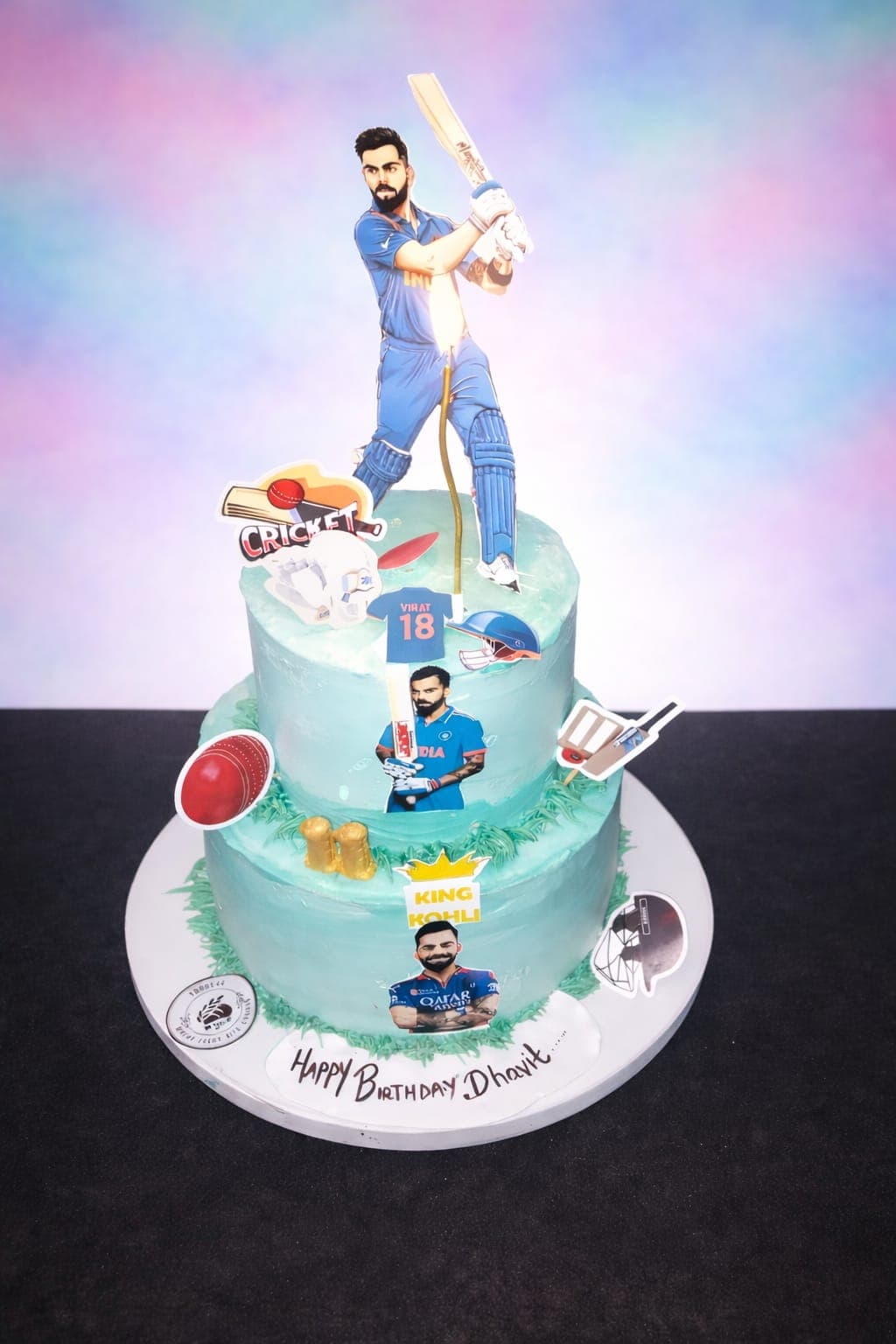 King Kohli, two tiers, for Dhavit's big day